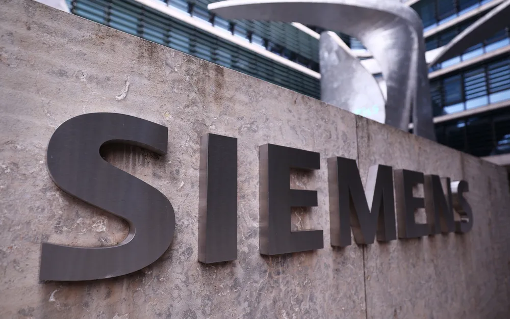 Siemens отчете рязко покачване на печалбата благодарение на иновативни бизнеси