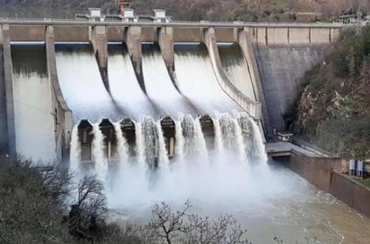 Атина стартира мощна кампания за повторно използване на водите на Арда