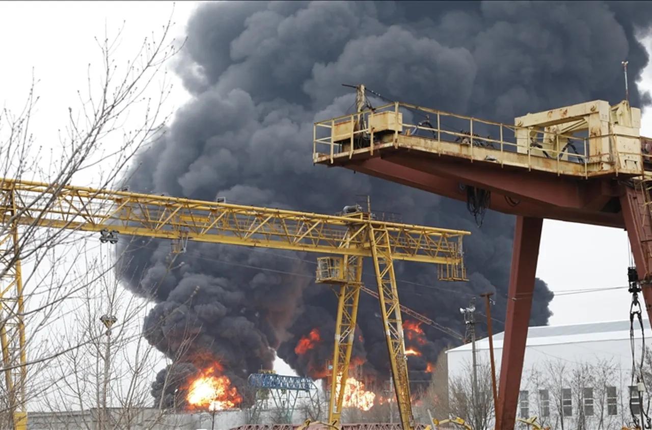 Украйна с атака върху петролни съоръжения в Западна Русия