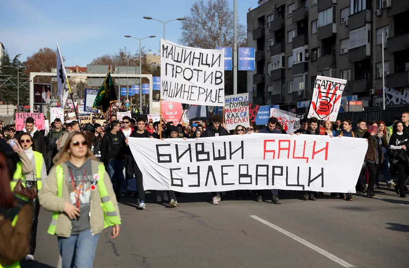 Студентите в Сърбия започват 24-часова блокада срещу режима на Александър Вучич