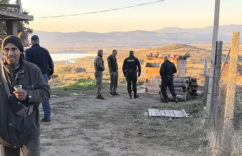 Полицията погна търговците на гласове в Твърдица