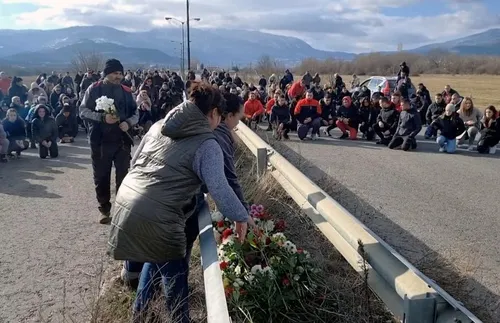 Протест в Кюстендил с искане за оставката на директора на пътно управление заради инцидента с коне на пътя