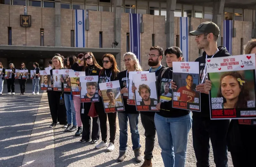 Хамас: Готови сме да освободим всички израелски заложници наведнъж